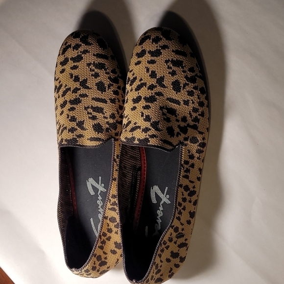 Seven7 Shoes - Women's Seven7 New Flats